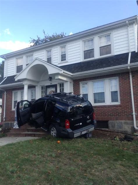 Car crashes into house in Dorchester